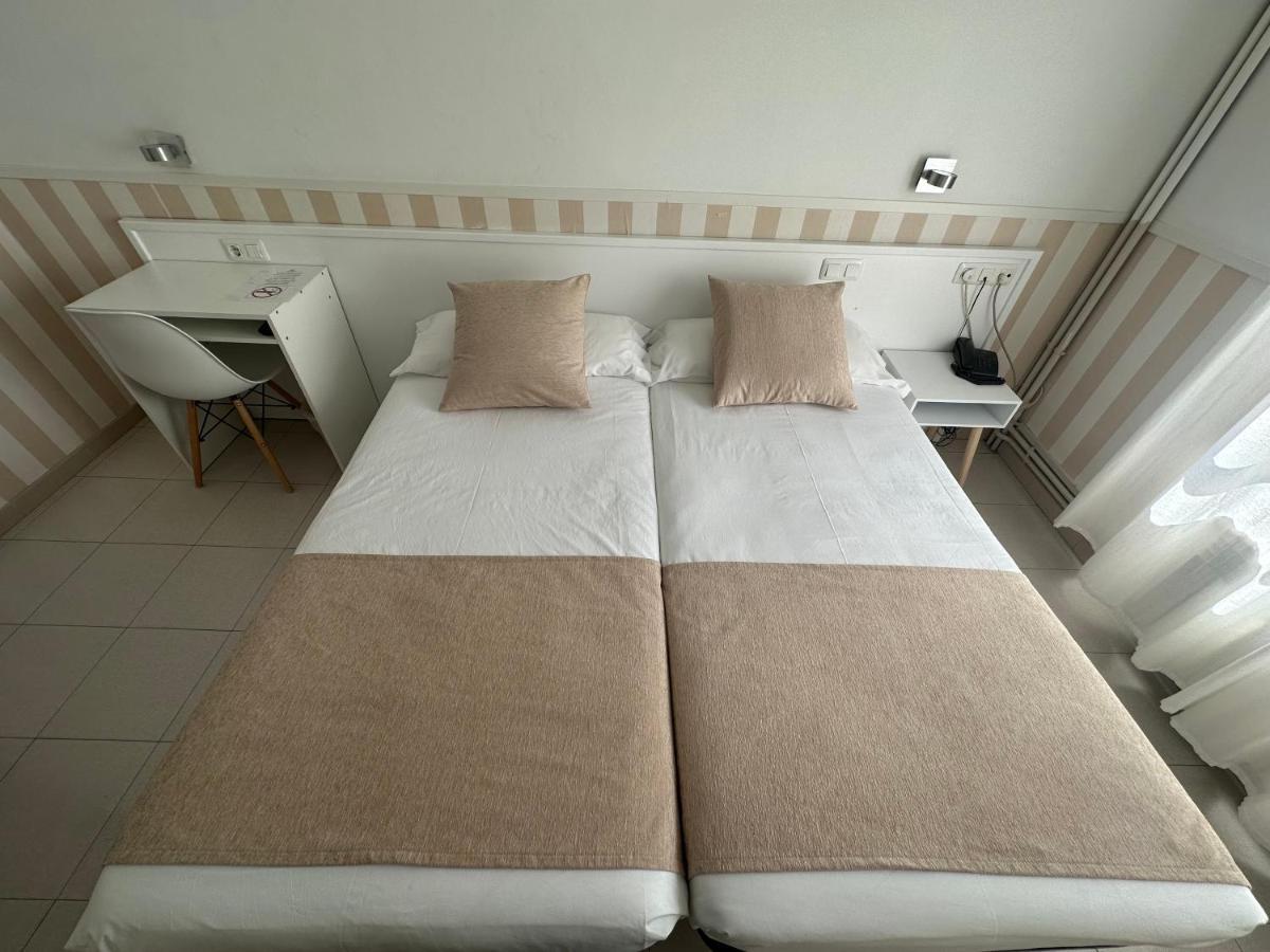 Hotel Torino Масноу Экстерьер фото